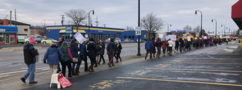 Hundreds Organize to Defend Planned Parenthood